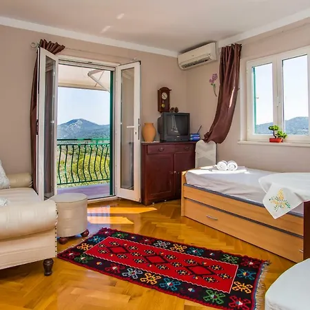 Holiday Green Lagoon Holiday home Janjina